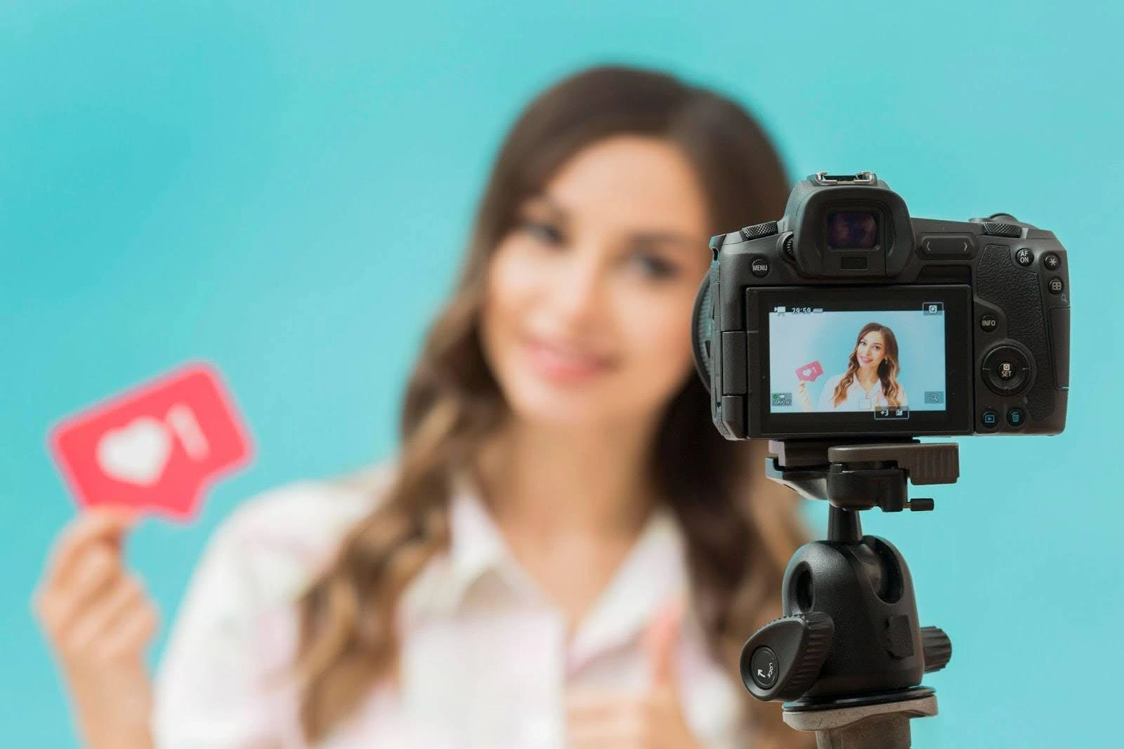 Brand Bridge Digital Delivers Video Editing for AD Académie — 3