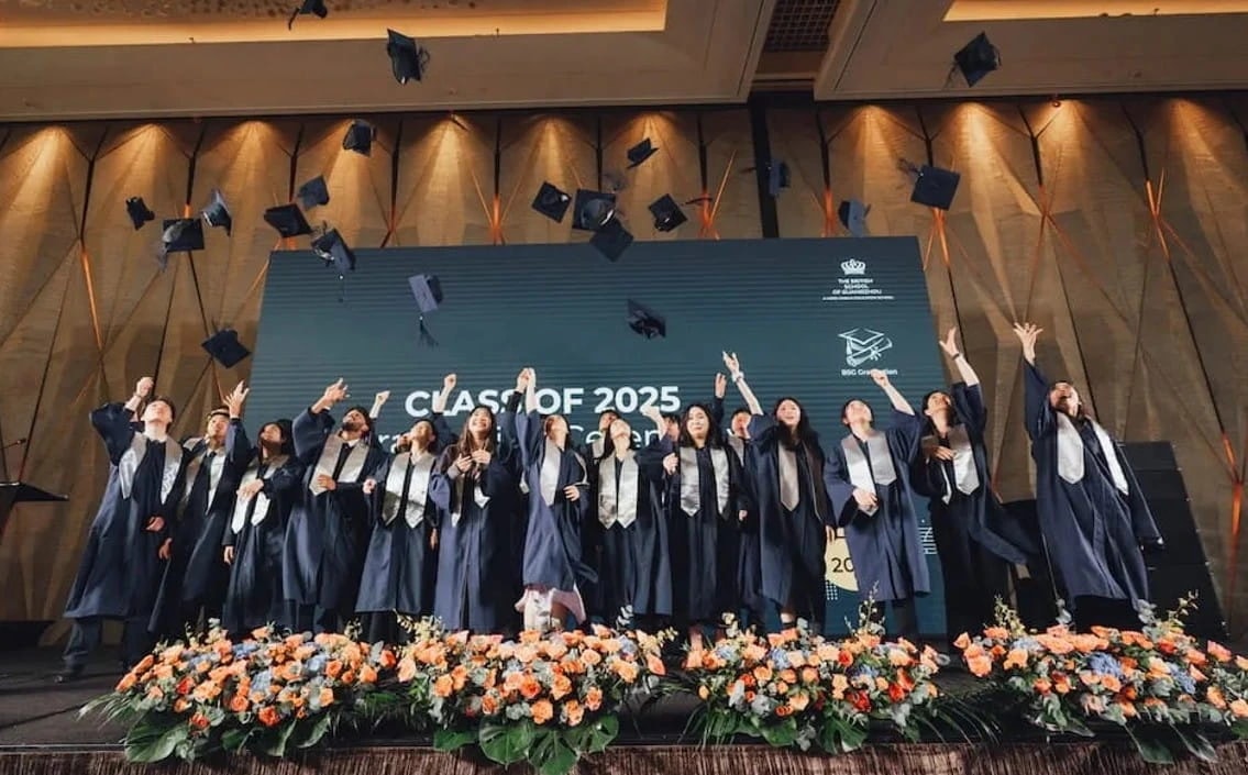 Omnicom Media Vietnam Wins Nord Anglia Education's 18-School Asia Brief — 3