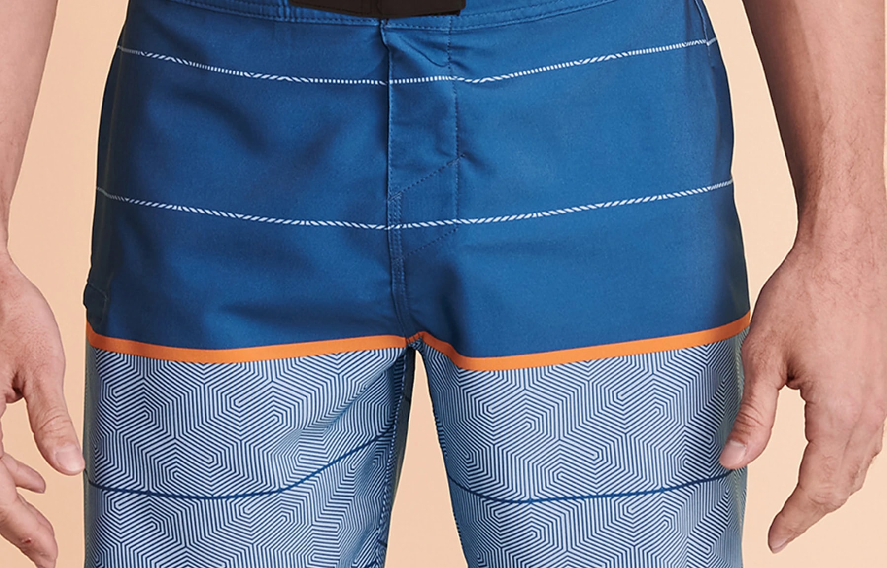 Brandwave Launches Global O'Neill Hydrofreak Campaign With Blue Powder Paint Visuals — 3